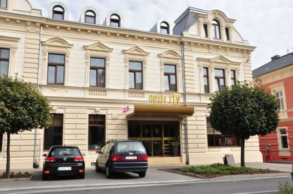 Hotel Lev Lovosice