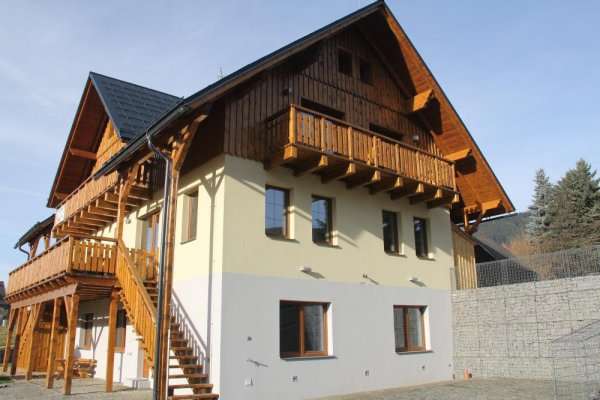 Apartmány POD LANOVKOU