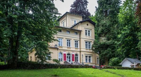 Hostel Viktorija