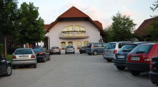 Hotel Rakar