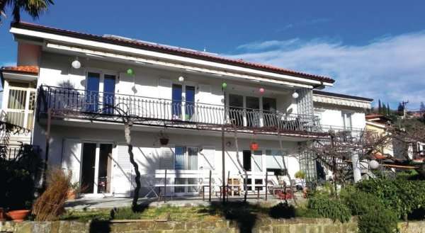 One-Bedroom Apartment Portoroz 02