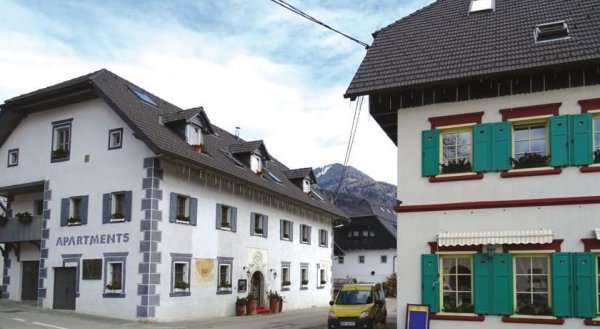 One-Bedroom Apartment with Mountain View in Podkoren