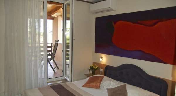 Rooms and Apartments Lisjak