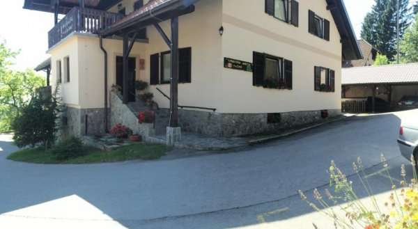 Tourist Farm Pačnik