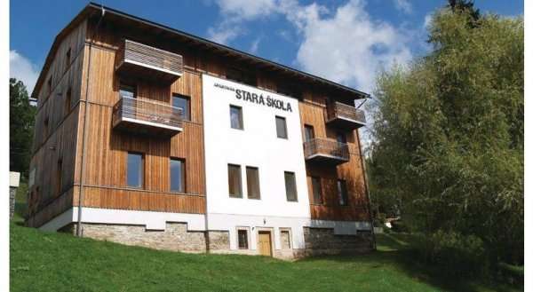 Apartment Horni Tric V
