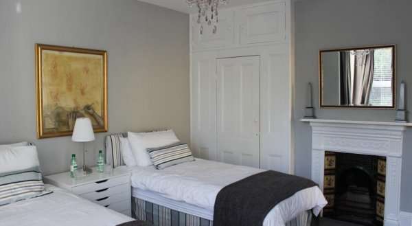 Botleigh Villa