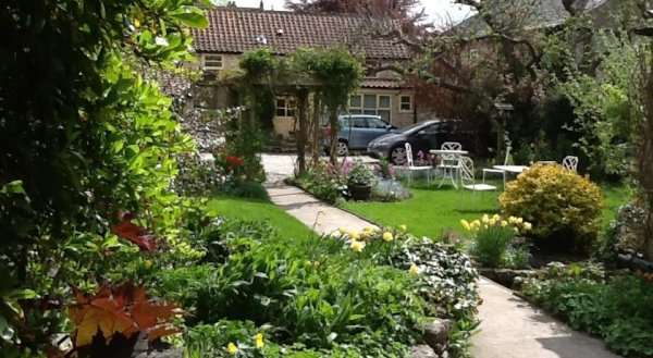 Bramwood Cottages