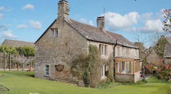 Charlton Cottage