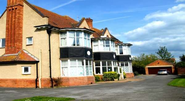 Cloisters Guest House