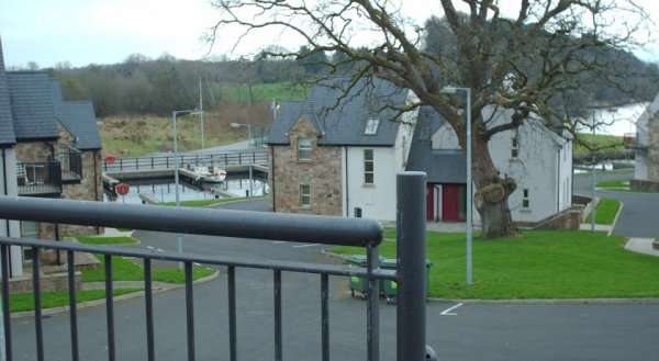 Lakeside Jetty Holiday Homes