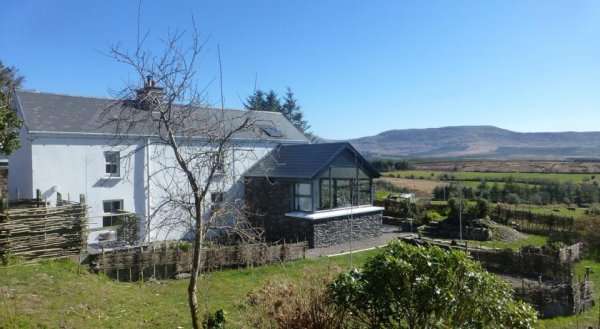 Limateerha House Farmhouse B&B