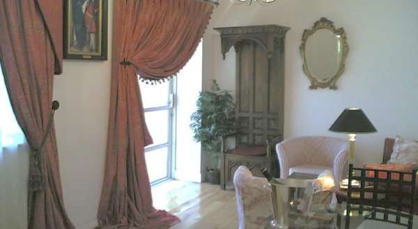 Riverview Vacation Rental Apartment