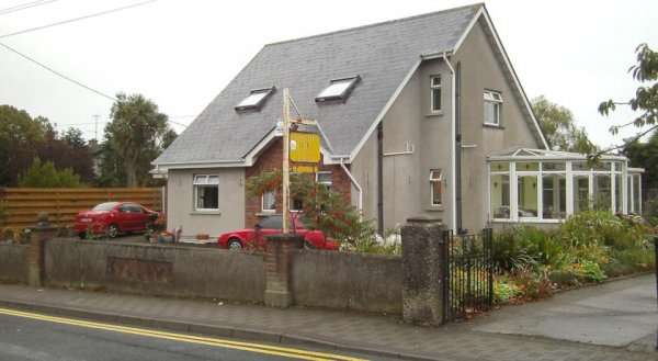 Valentia House