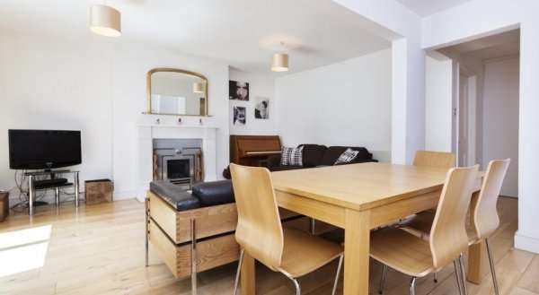 Two Bedroom Apartment in Kentish Town