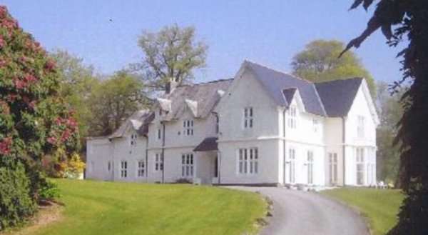 Welbeck Manor