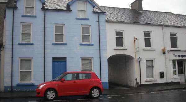 The Blue House Apartments